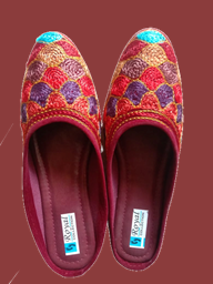 Picture of Make a Statement with Special Colorful Chappals for Ladies - Perfect for Outdoor Parties and Events